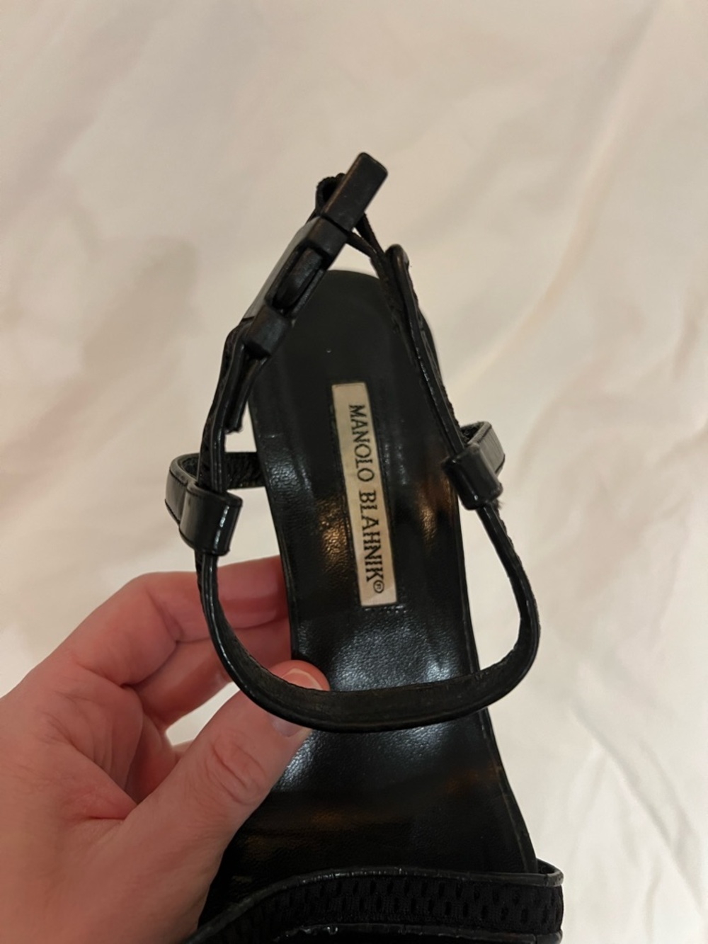 Black ankle strap Manolo Blahnik sandals - Picture 5 of 5